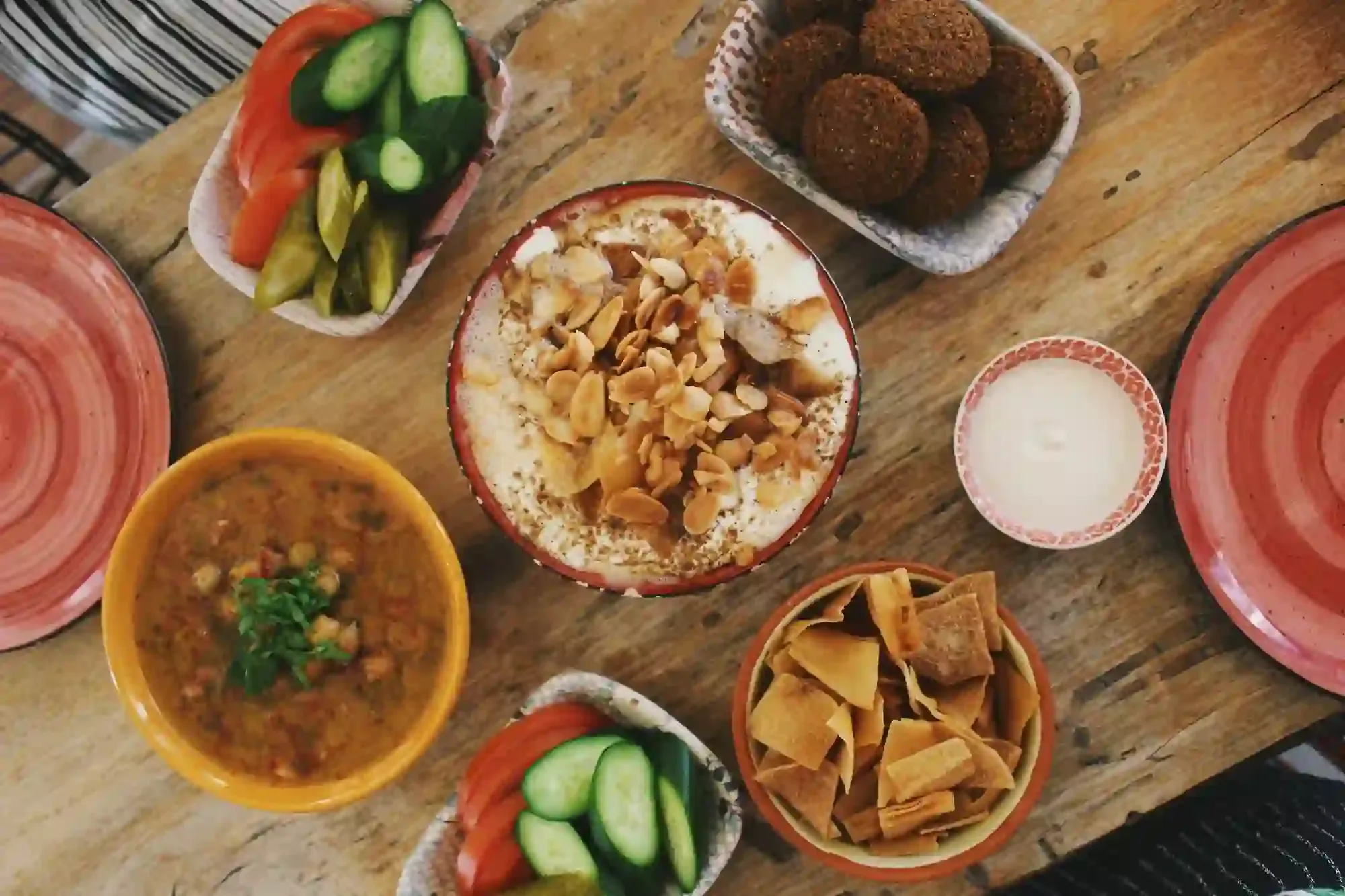 About Image of food from a top-rated restaurant for home delivery