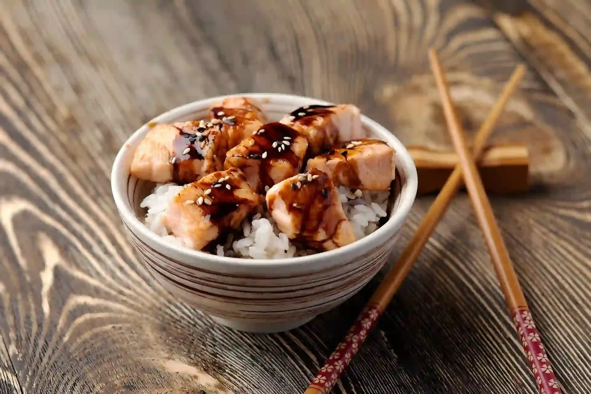 About Image of food from a top-rated restaurant for home delivery