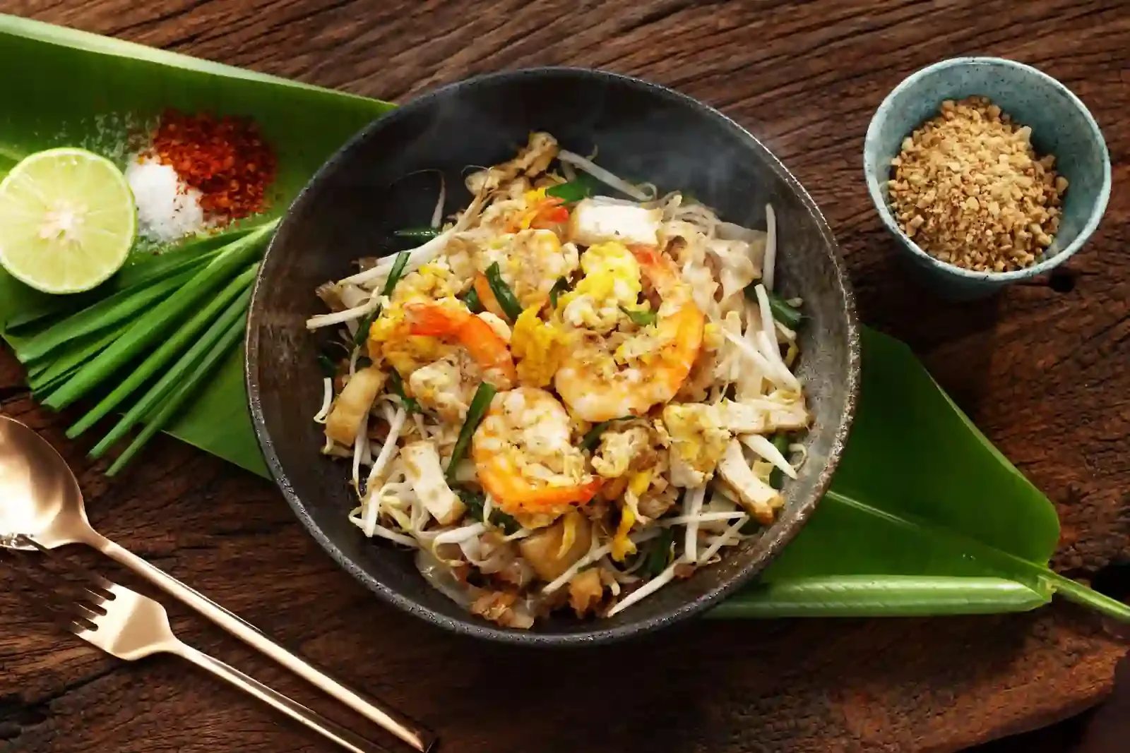 About Image of food from a top-rated restaurant for home delivery