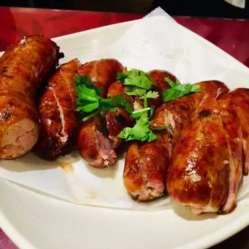  Gallery Image 42 - Interior and Food