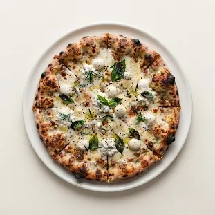  Gallery Image 9 - Interior and Food