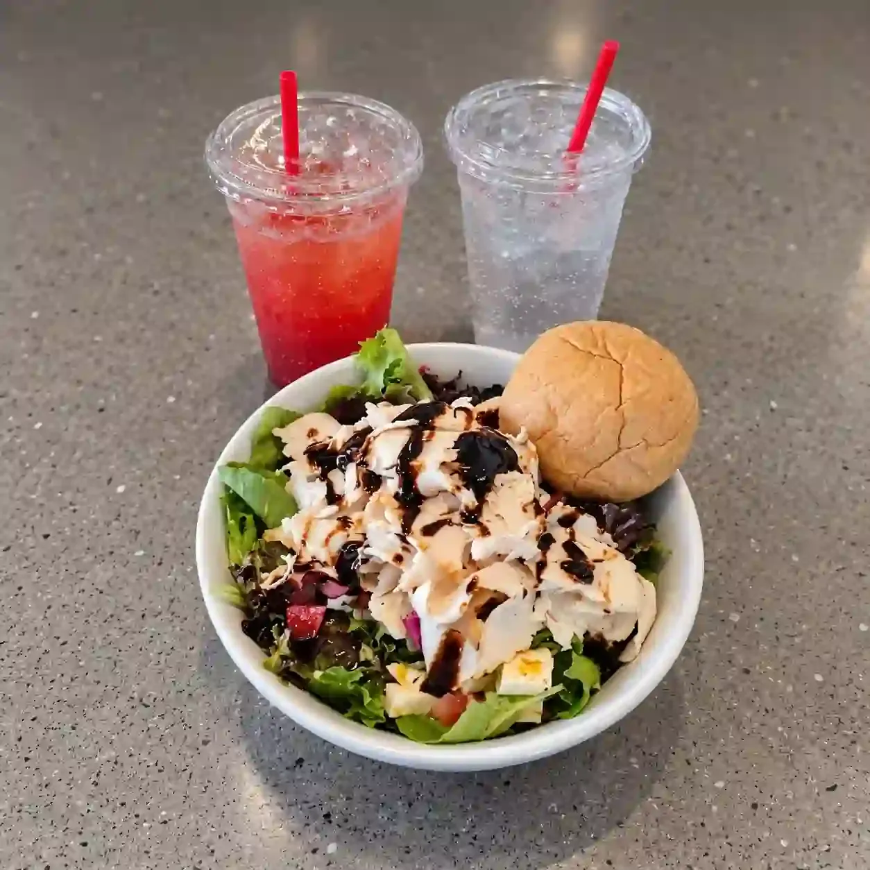  Gallery Image 16 - Interior and Food