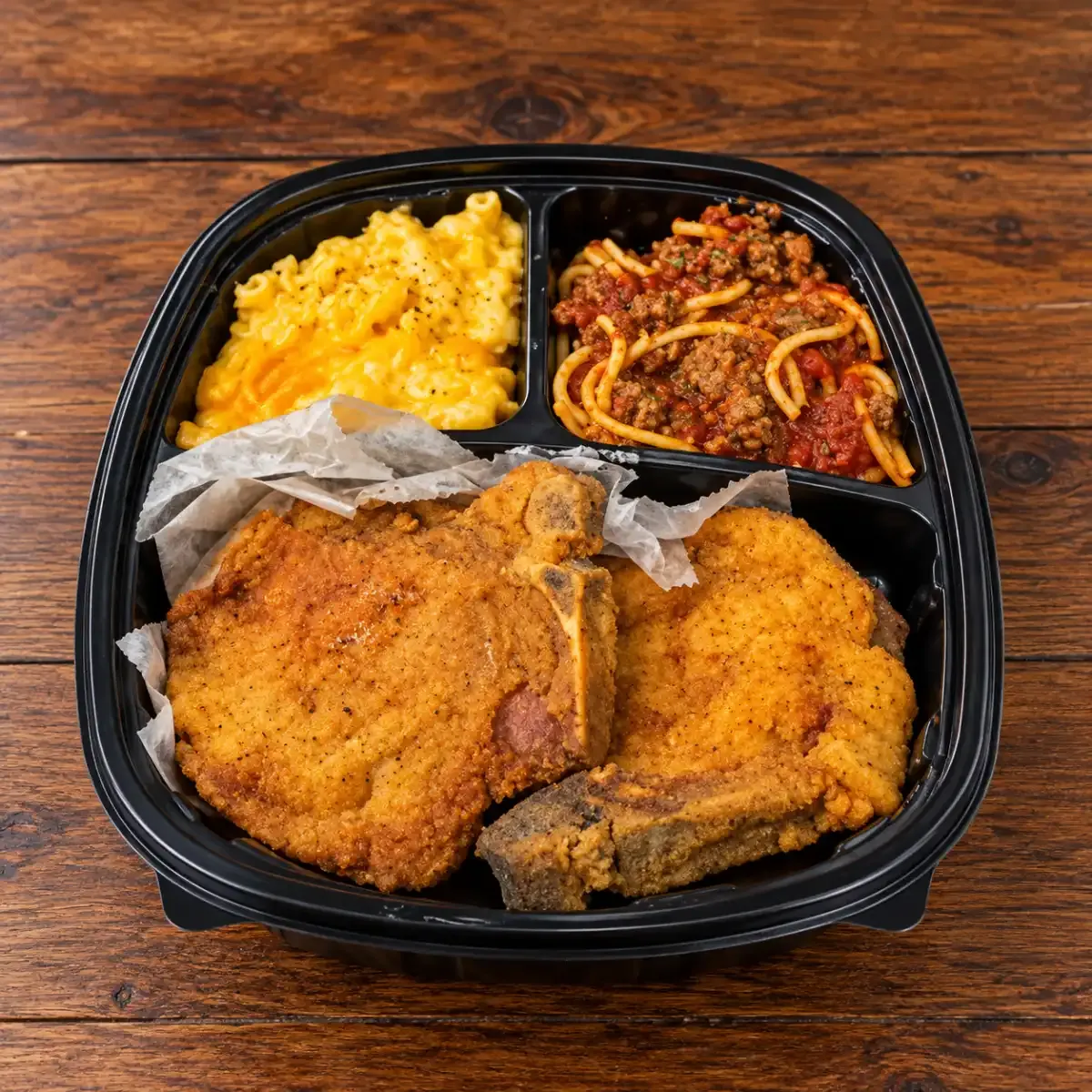  Gallery Image 21 - Interior and Food